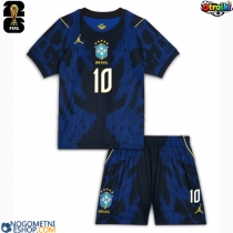Otroški Nogometni dresi Brazilija Vinicius Junior #10 Gostujoči SP 2026 Kratek Rokav (+ Kratke hlače)